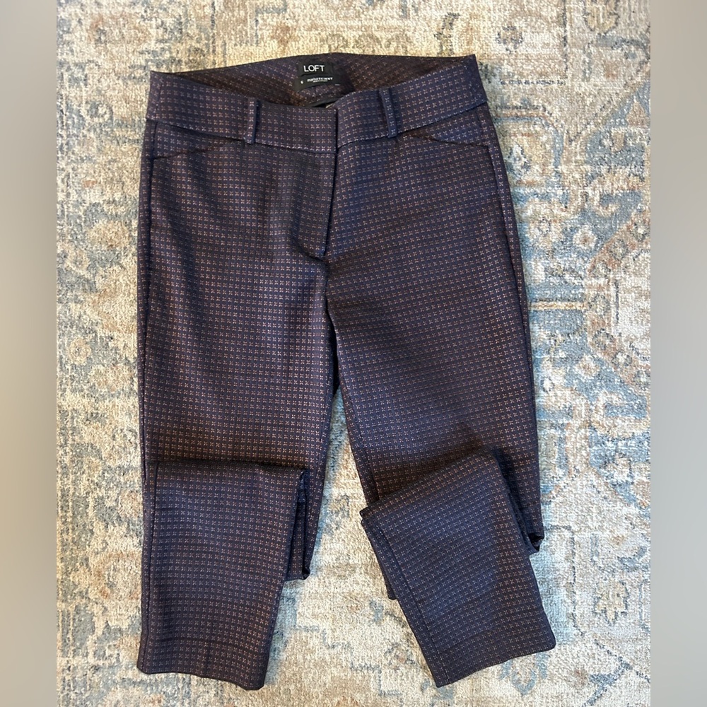 LOFT Women's blue and burgundy Patterned Pants